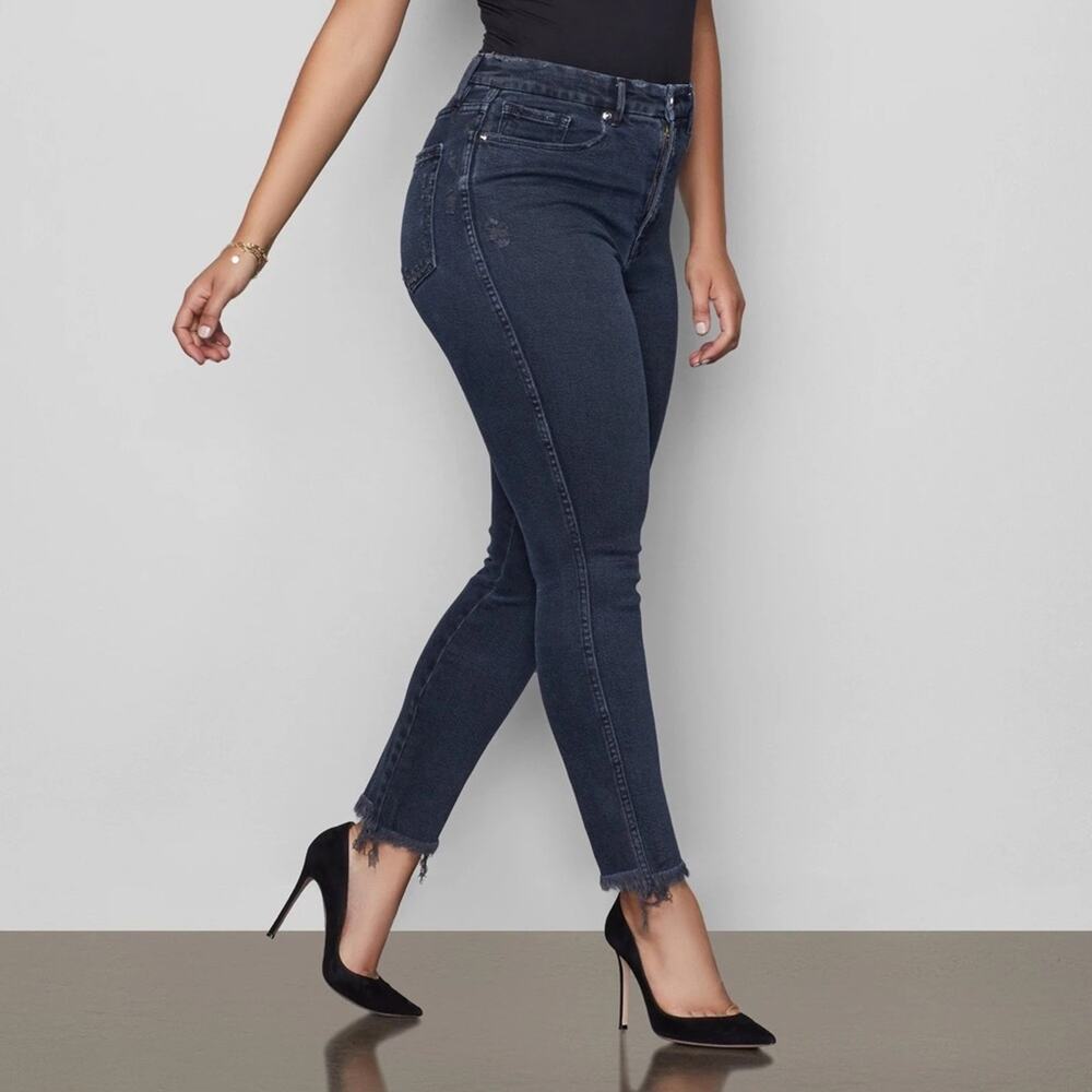 Good American Good Curve Super High Rise Dark Blue Denim Skinny Raw Edge 6 / 28